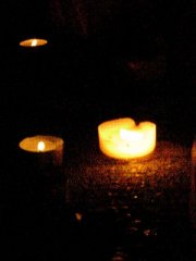 candles.jpg (5626 bytes)